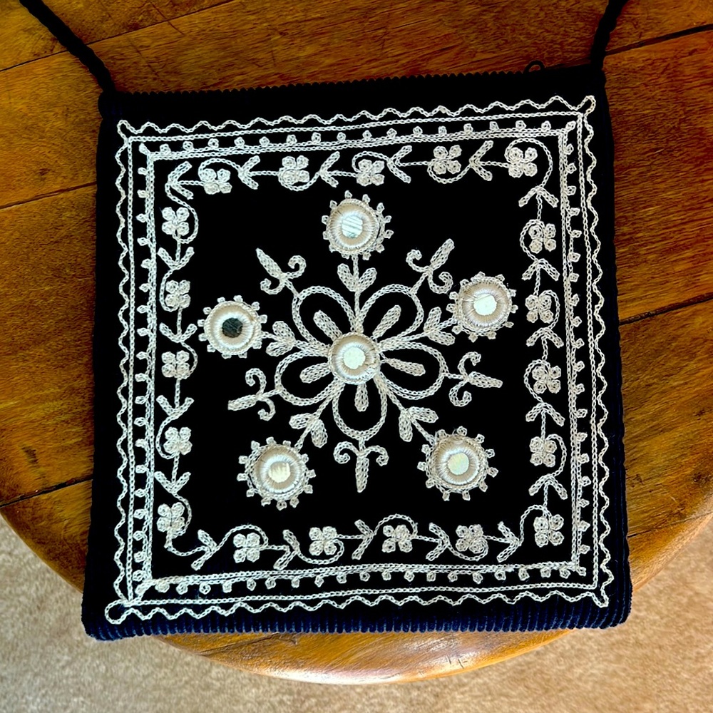 Decorative purse
